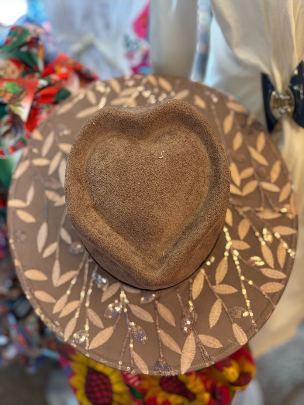 Brown Heart-Crown Women's Felt Hat